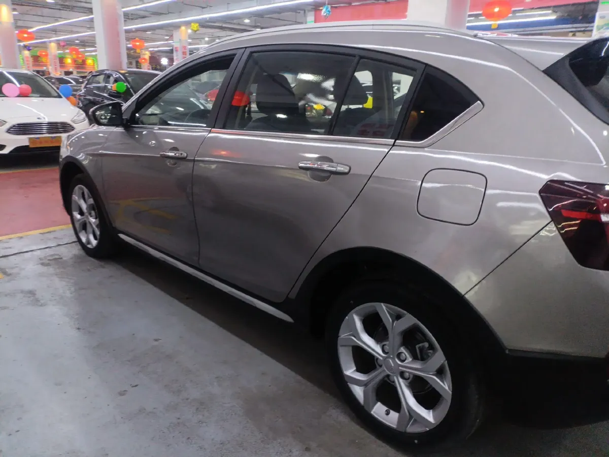 2018 Geely Vision S1 1.5L 109HP L4 5MT,autocango,china used car exporter,china ev exporter,chinese used car exporter,chinese used ev exporter