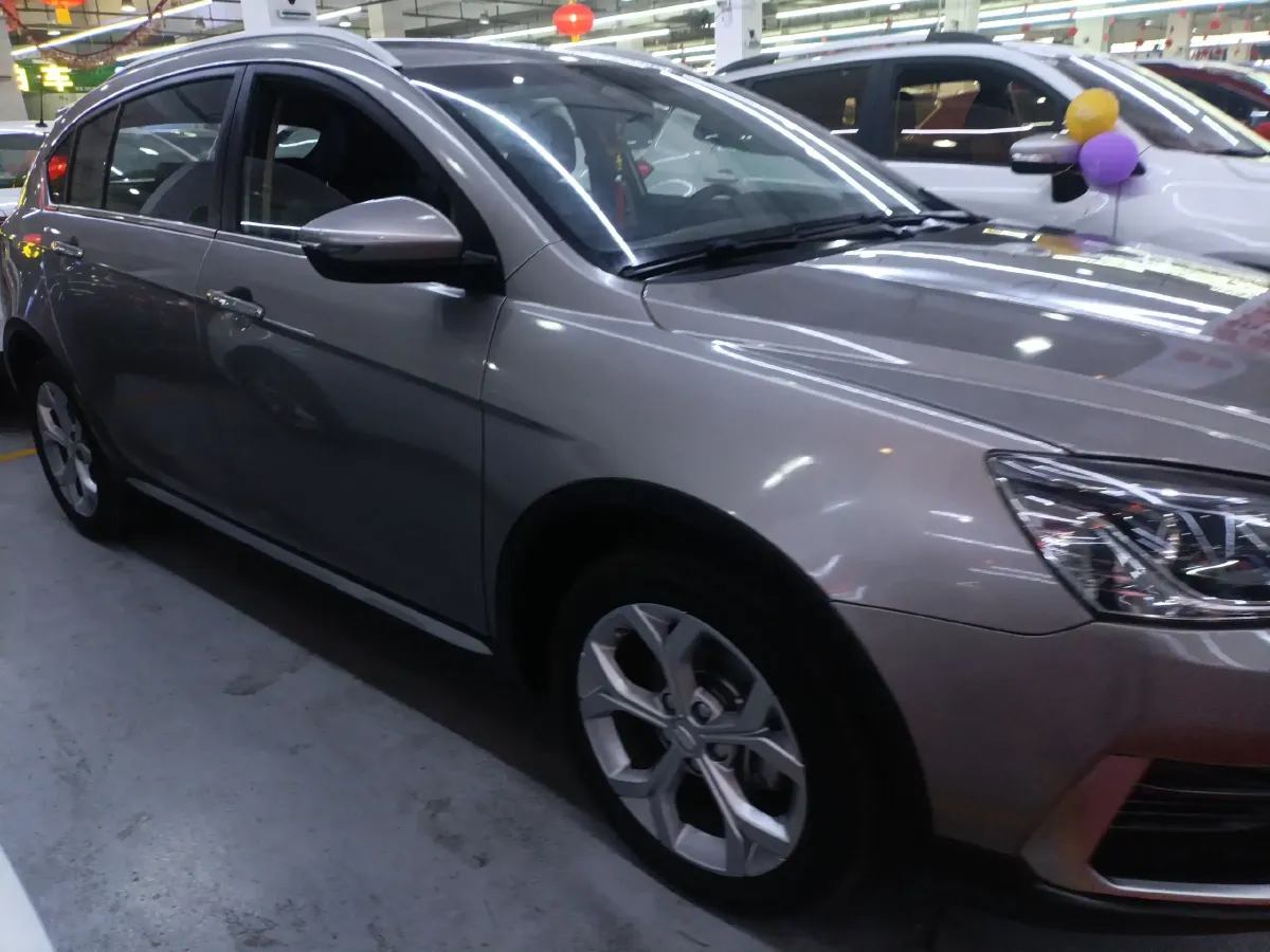 2018 Geely Vision S1 1.5L 109HP L4 5MT,autocango,china used car exporter,china ev exporter,chinese used car exporter,chinese used ev exporter