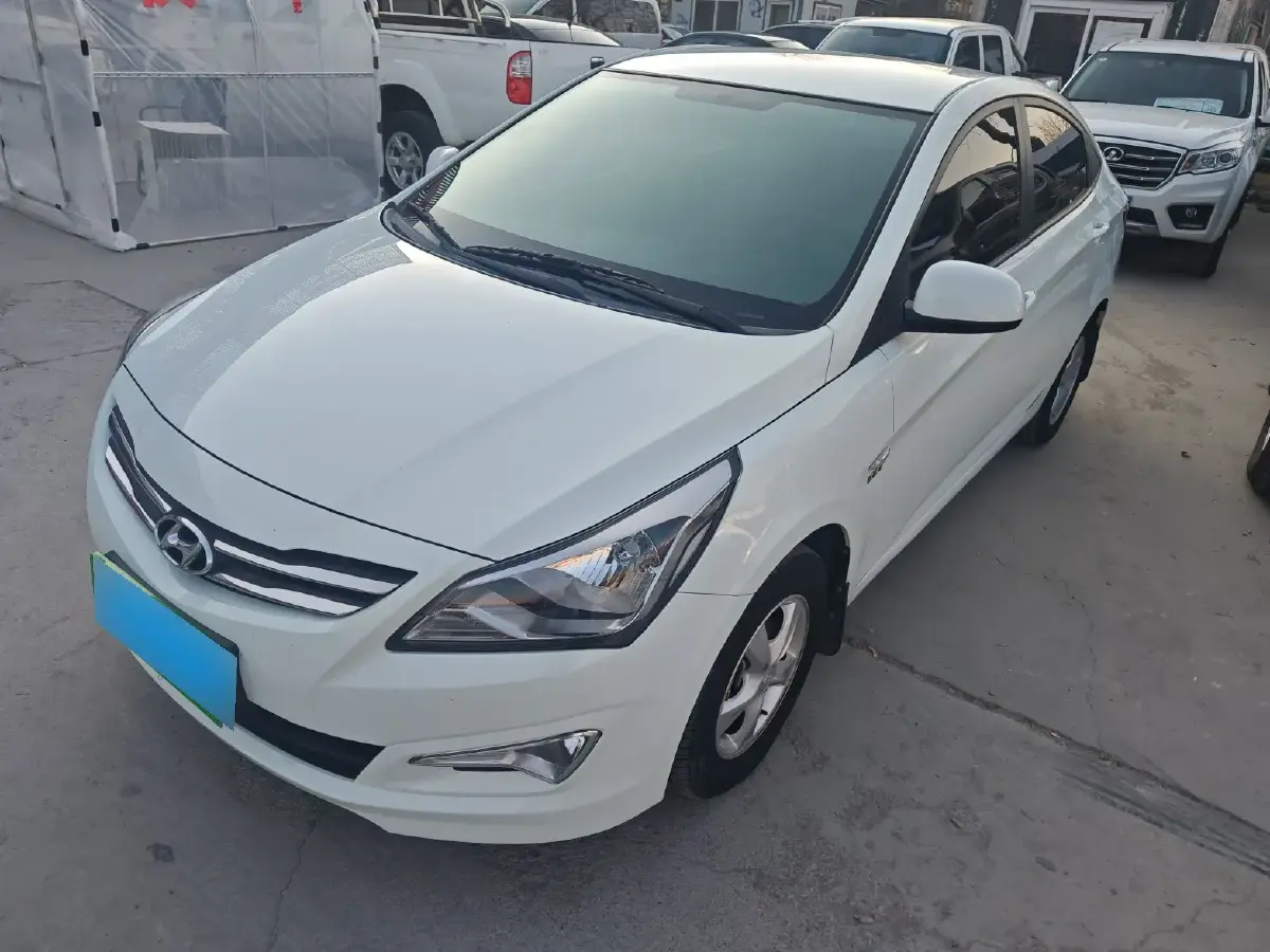2014 Hyundai Reina 1.4L 107HP L4 4AT
