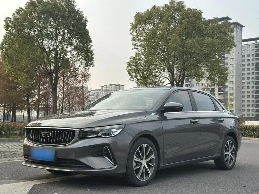 2023 Geely Emgrand 1.5L 127HP L4 CVT