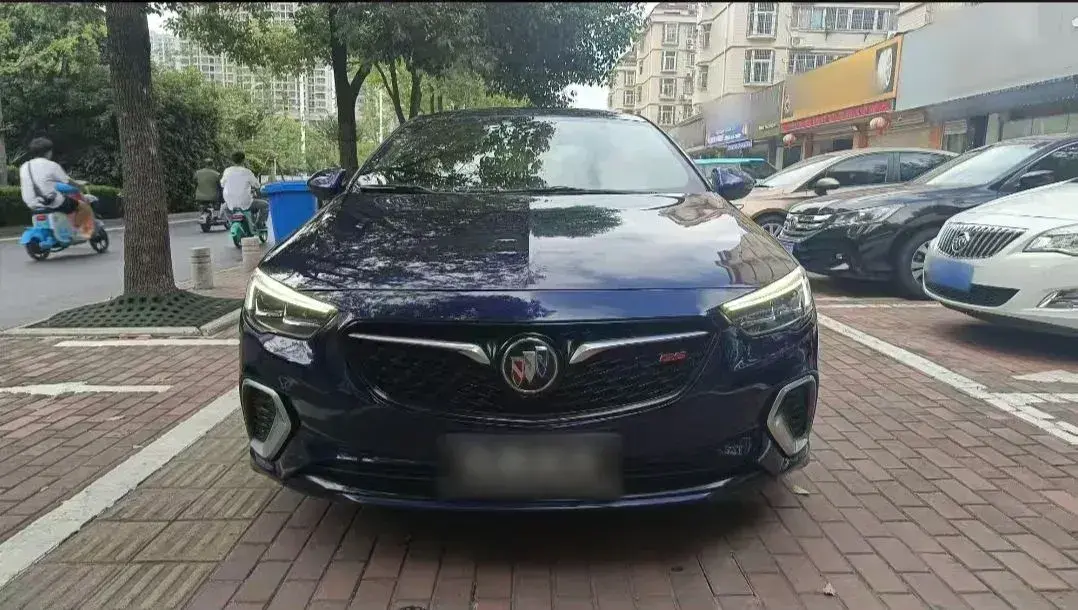 2017 Buick Regal 2.0T 261HP L4 9AT