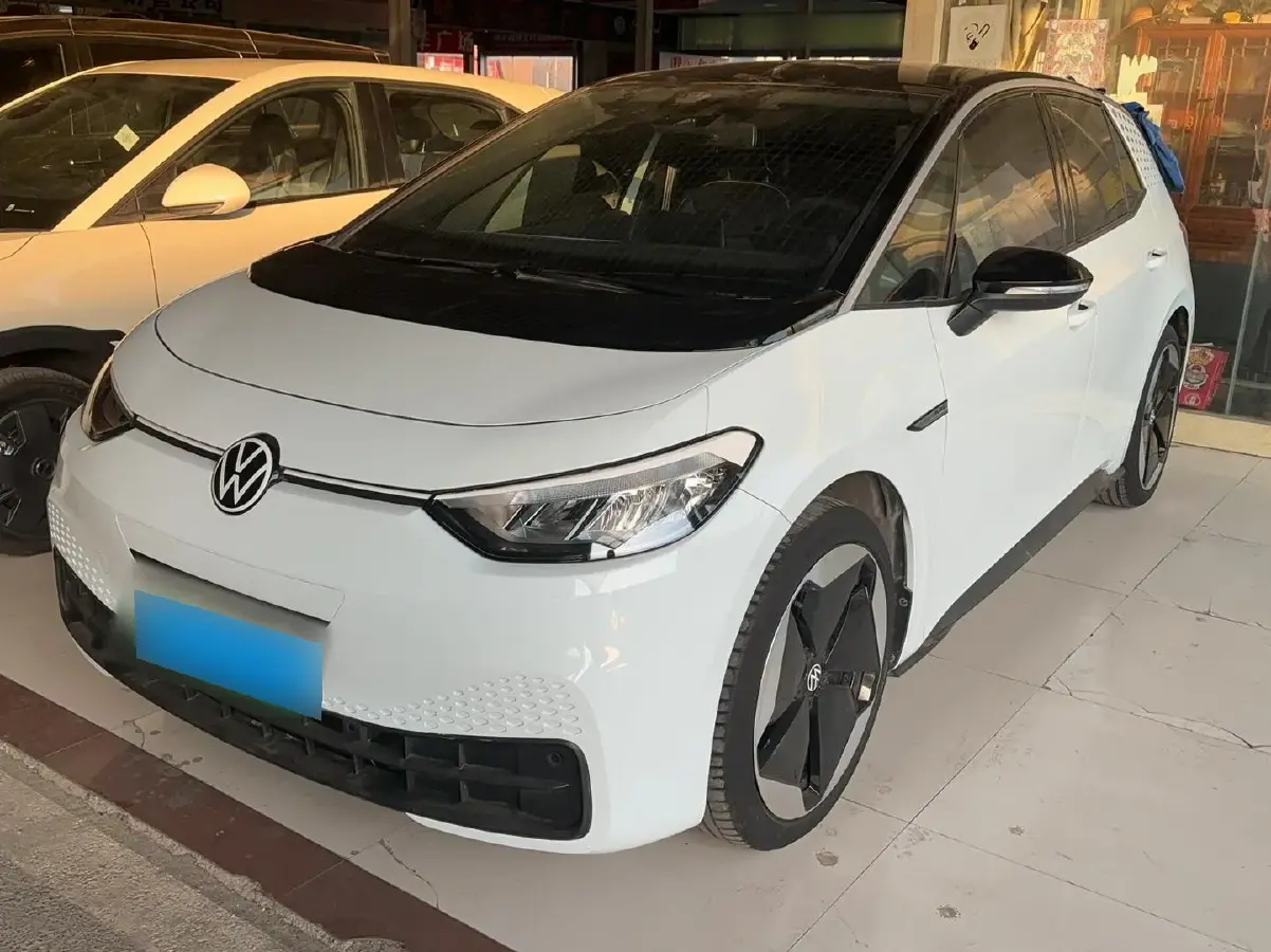 2023 Volkswagen ID.3 BEV 52.8KWH