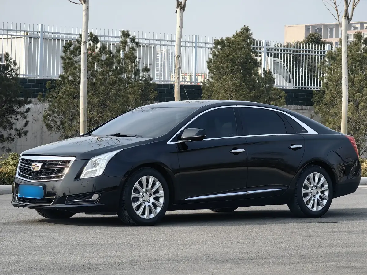 2017 Cadillac XTS 2.0T 269HP L4 6AT