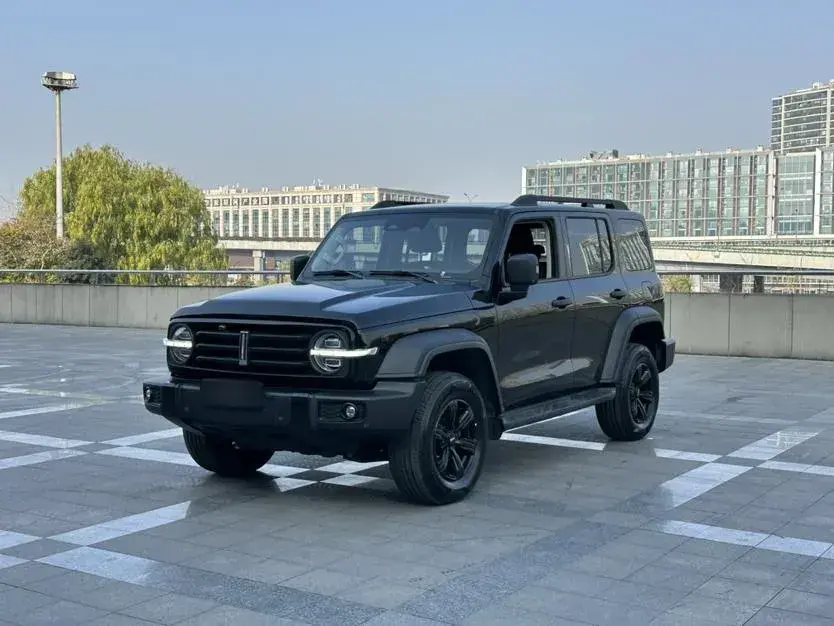 2021 Tank 300 2.0T 227HP L4 8AT