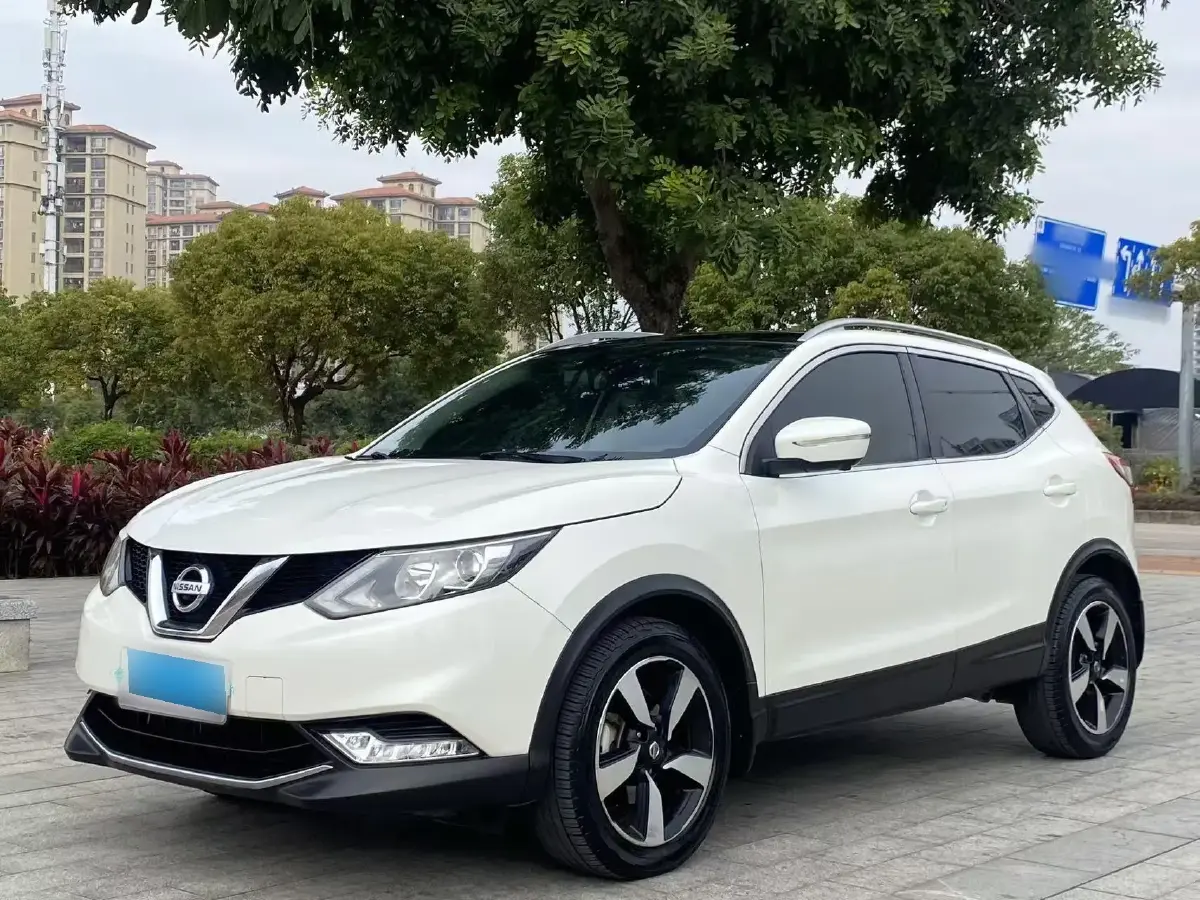 2017 Nissan Qashqai 2.0L 150HP L4 CVT