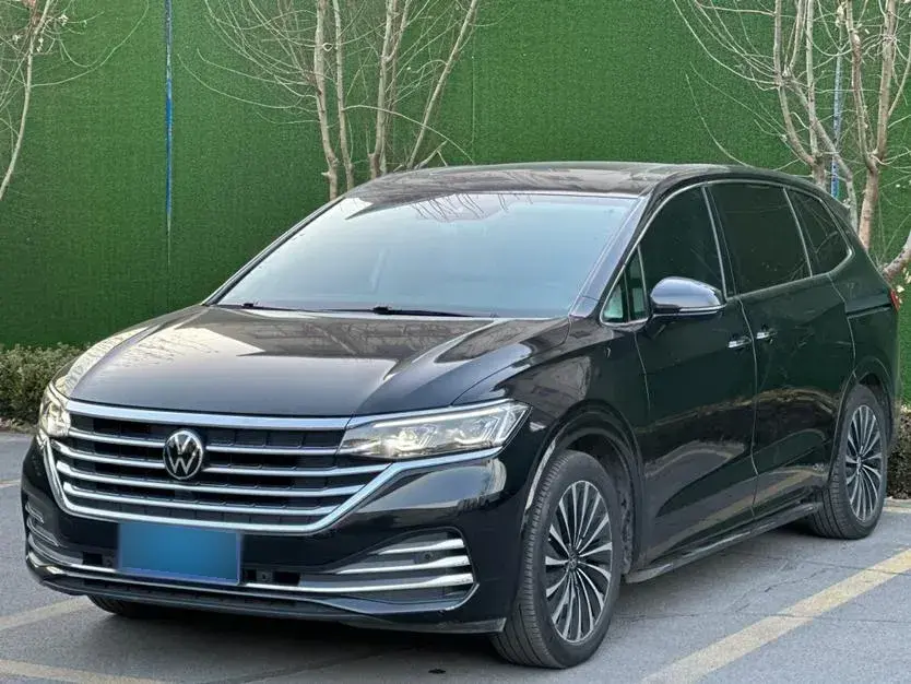 2020 Volkswagen Viloran 2.0T 220HP L4 7DCT