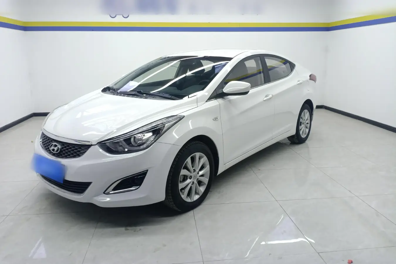 2016 Hyundai Elantra 1.6L 128HP L4 6AT