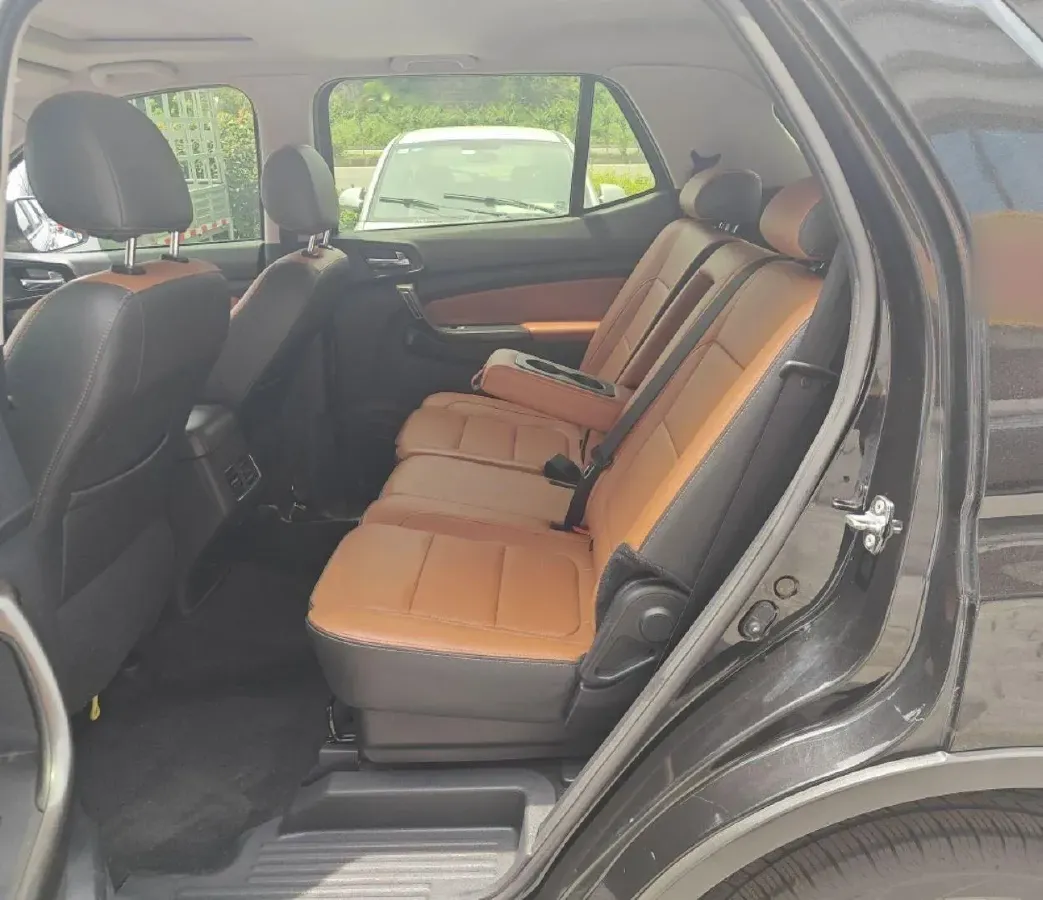 2017 ChangAn Oshan CX70 1.5T 150HP L4 6AT,autocango,china used car exporter,china ev exporter,chinese used car exporter,chinese used ev exporter