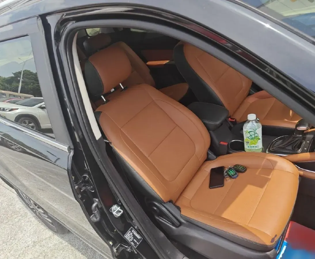 2017 ChangAn Oshan CX70 1.5T 150HP L4 6AT,autocango,china used car exporter,china ev exporter,chinese used car exporter,chinese used ev exporter