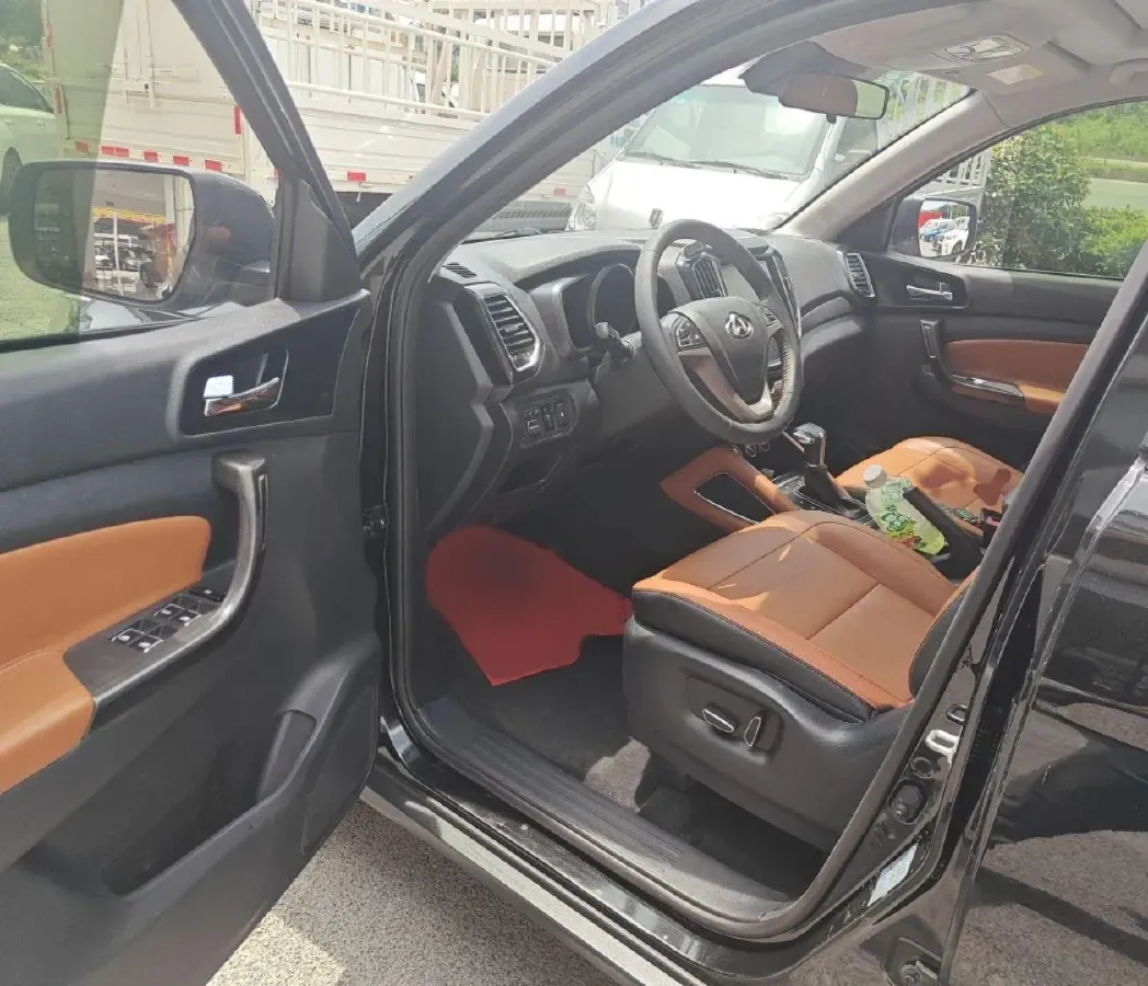 2017 ChangAn Oshan CX70 1.5T 150HP L4 6AT,autocango,china used car exporter,china ev exporter,chinese used car exporter,chinese used ev exporter