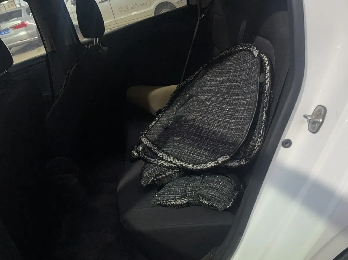 2016 Peugeot 301 1.6L 117HP L4 5MT,autocango,china used car exporter,china ev exporter,chinese used car exporter,chinese used ev exporter