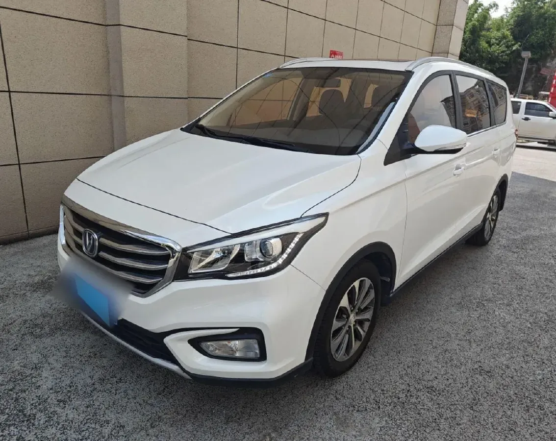 2017 ChangAn Linmax 1.6L 125HP L4 5MT,autocango,china used car exporter,china ev exporter,chinese used car exporter,chinese used ev exporter