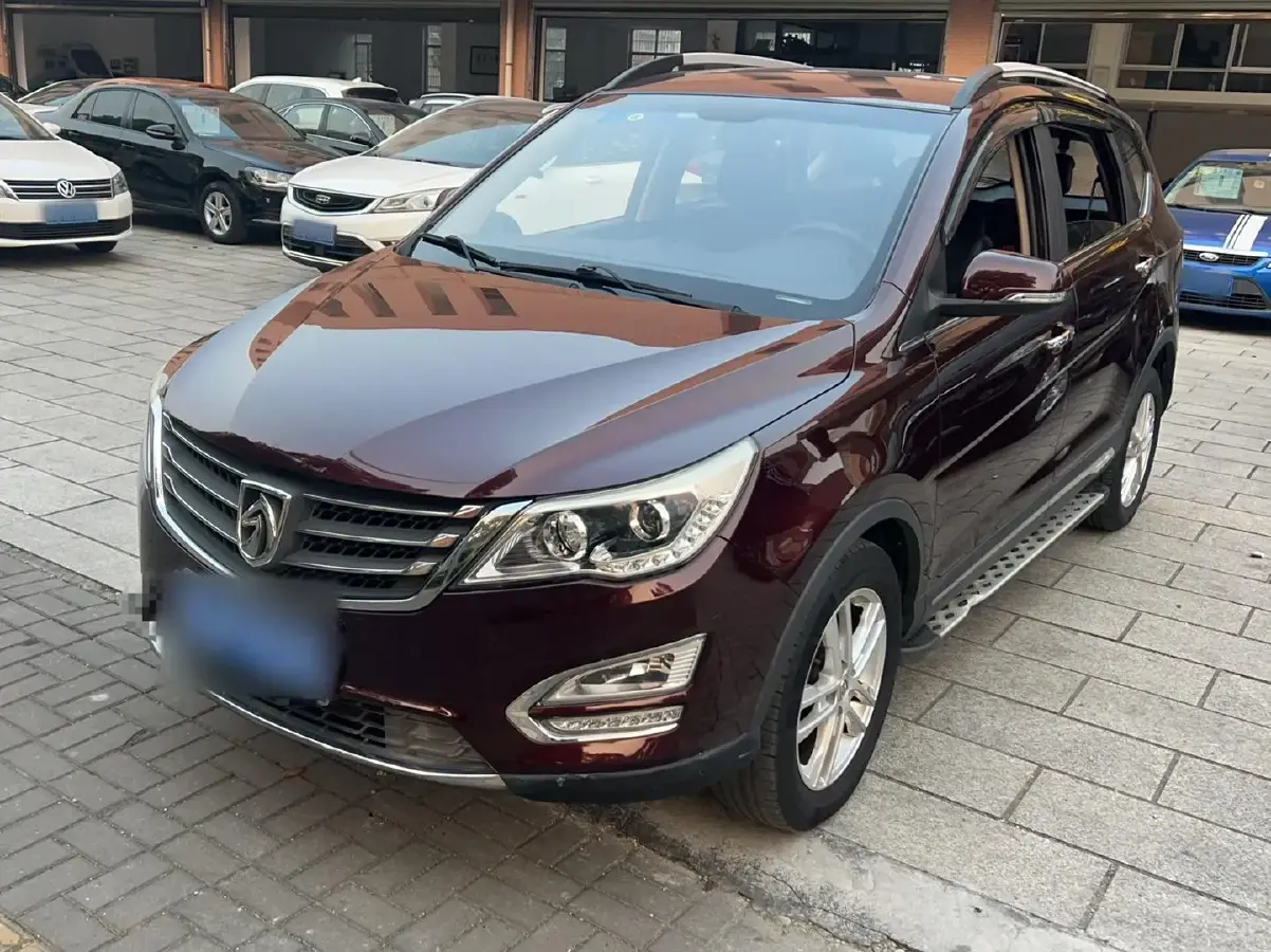 2016 BaoJun 560 1.5T 150HP L4 6MT
