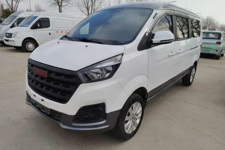 2023 JinBei Golden Sea Lion M Classic 1.5L 112HP L4 5MT