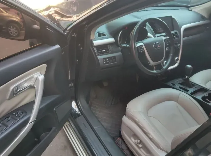 2013 Bestune X80 2.0L 147HP L4 6MT,autocango,china used car exporter,china ev exporter,chinese used car exporter,chinese used ev exporter