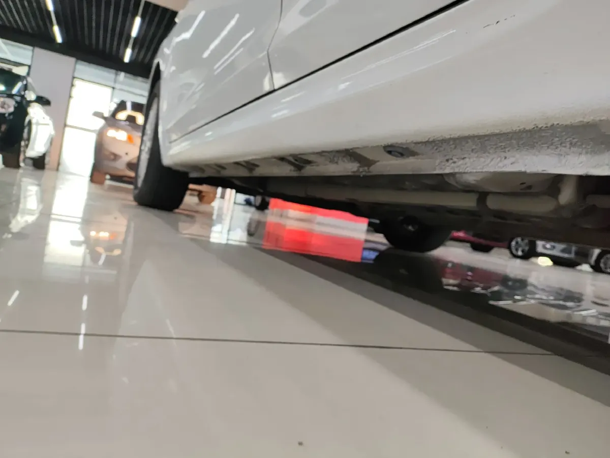 2017 Hyundai Verna RV 1.4L 100HP L4 6AT,autocango,china used car exporter,china ev exporter,chinese used car exporter,chinese used ev exporter