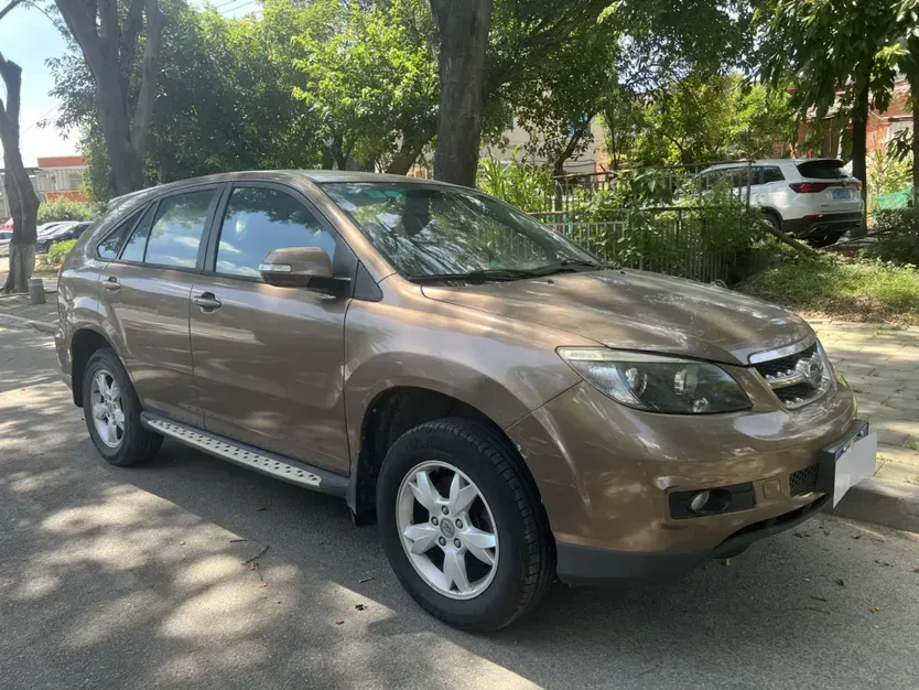 2014 BYD S6 2.0L 140HP L4 5MT,autocango,china used car exporter,china ev exporter,chinese used car exporter,chinese used ev exporter