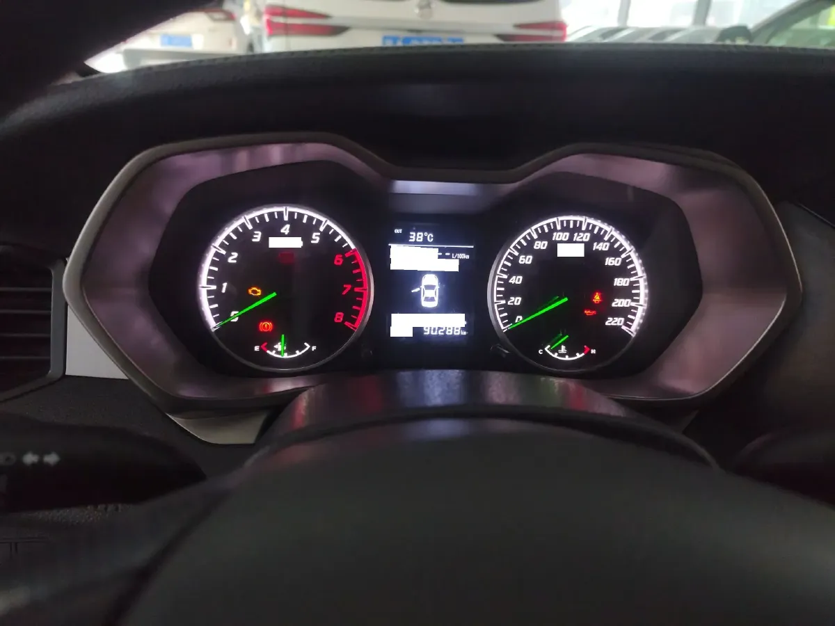 2016 HaiMa M3 1.5L 112HP L4 5MT,autocango,china used car exporter,china ev exporter,chinese used car exporter,chinese used ev exporter