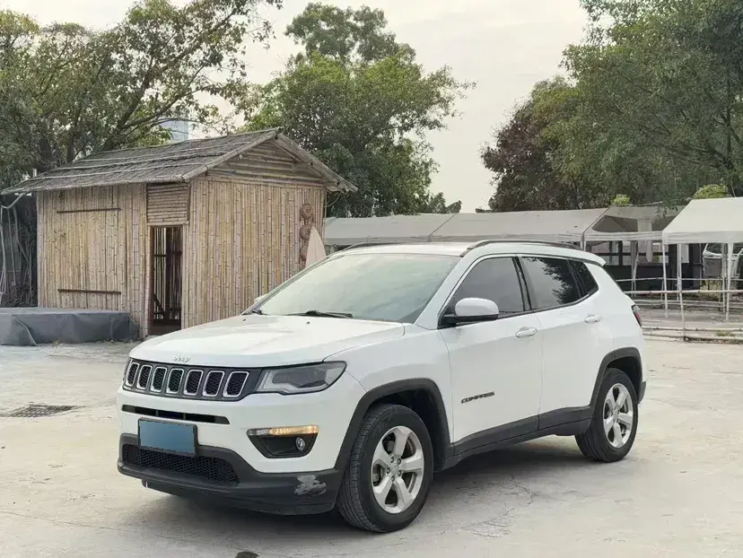 2017 Jeep Compass 1.4T 165HP L4 7DCT