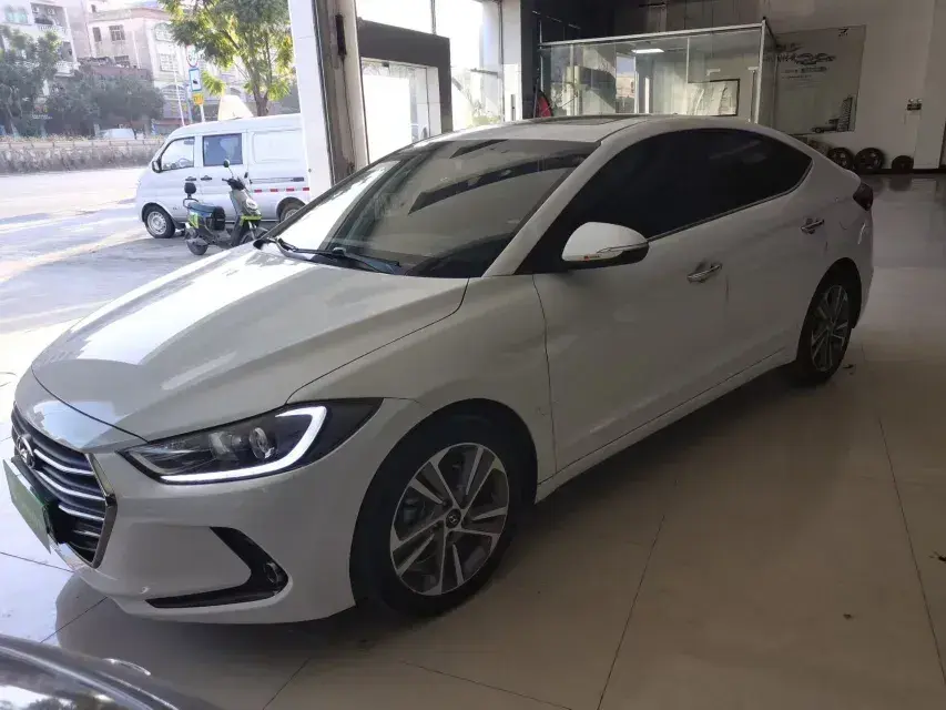 2016 Hyundai Elantra 1.6L 130HP L4 6AT
