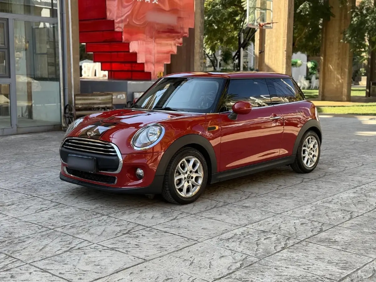 2016 MINI MINI 1.2T 102HP L3 6AT