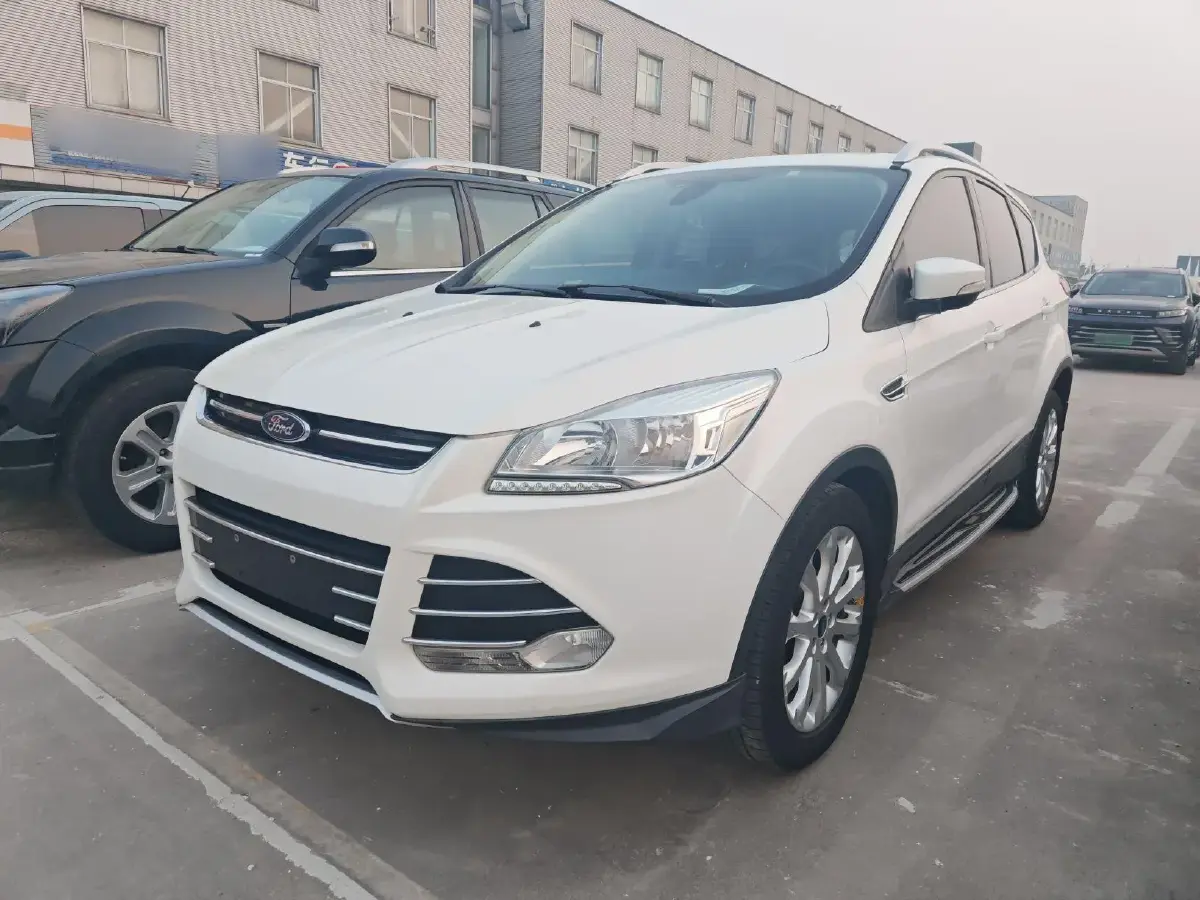 2015 Ford Kuga 1.5T 181HP L4 6AT