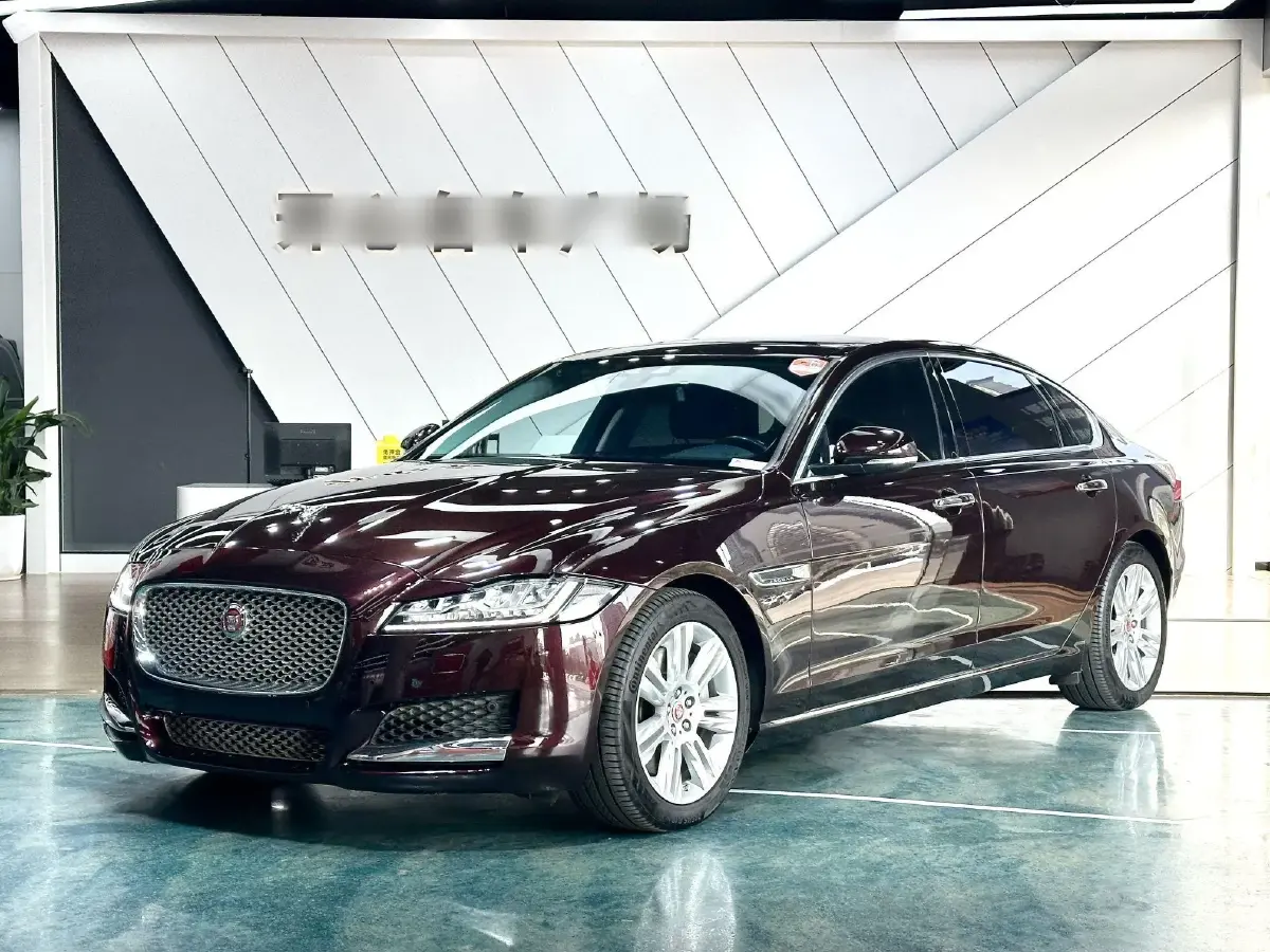 2017 Jaguar XFL 3.0T 340HP V6 8AT