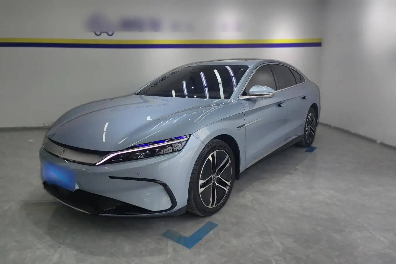 2023 BYD Han BEV 72KWH