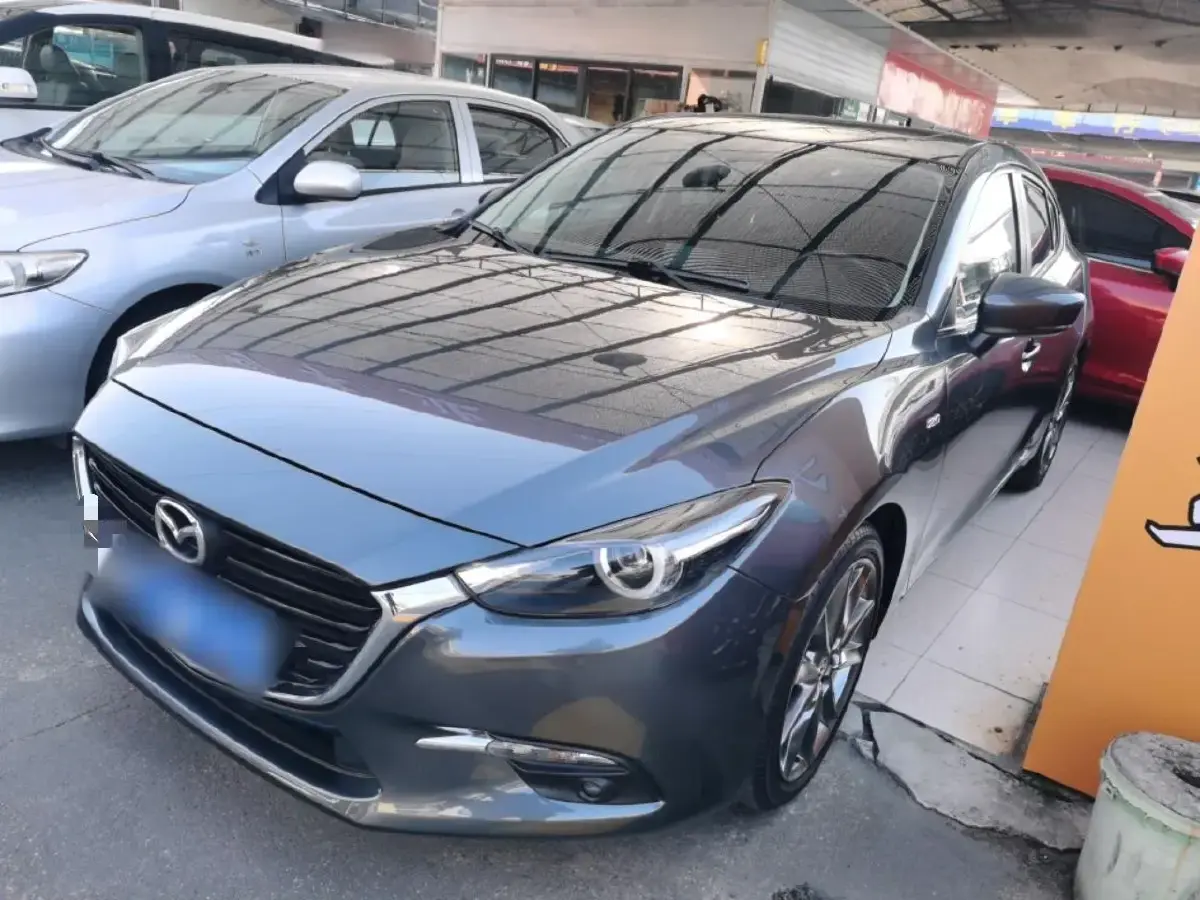 2017 Mazda 3 Axela 2.0L 158HP L4 6AT