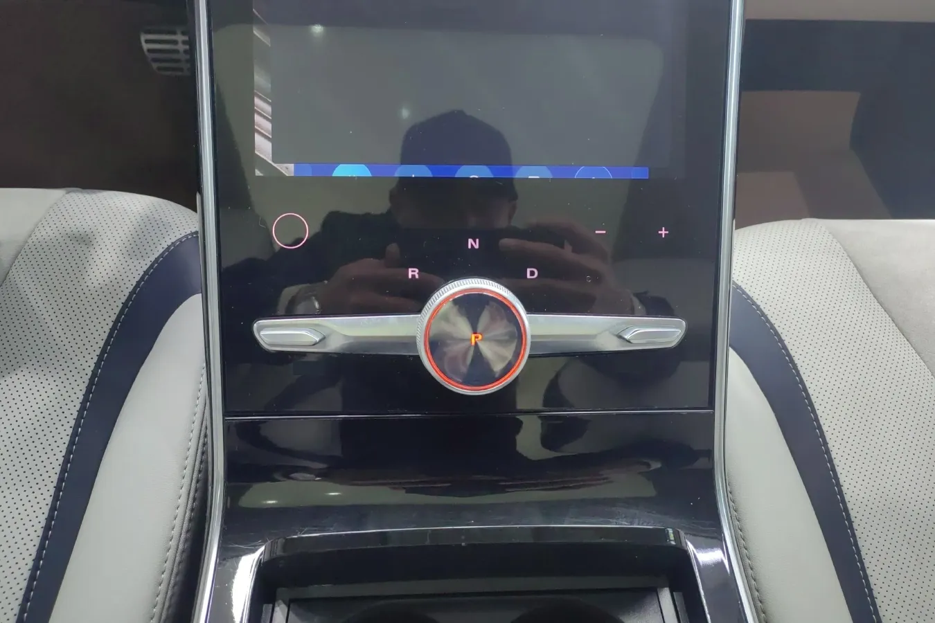 2021 Rising Auto MARVEL R 2AT BEV 69.9KWH,autocango,china used car exporter,china ev exporter,chinese used car exporter,chinese used ev exporter