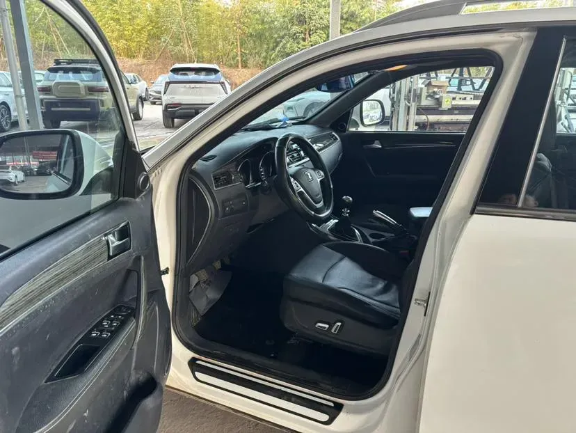 2016 Zotye T600 1.5T 162HP L4 5MT,autocango,china used car exporter,china ev exporter,chinese used car exporter,chinese used ev exporter