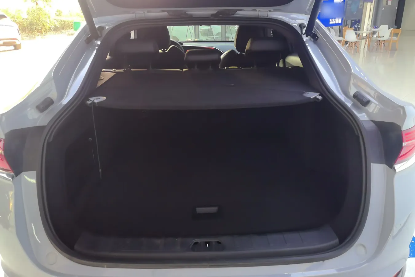 2021 Geely Tugella 2.0T 238HP L4 8AT,autocango,china used car exporter,china ev exporter,chinese used car exporter,chinese used ev exporter