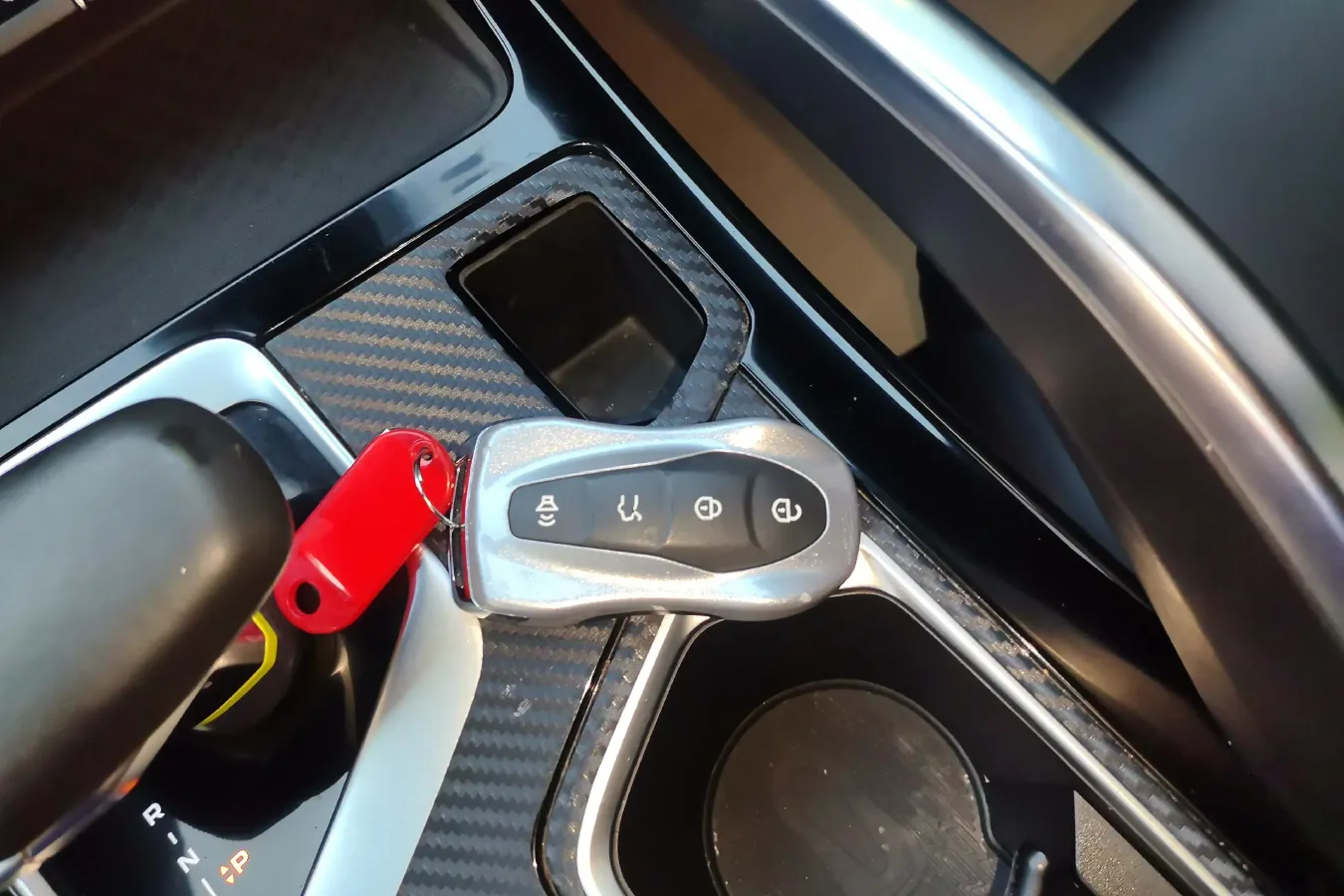 2021 Geely Tugella 2.0T 238HP L4 8AT,autocango,china used car exporter,china ev exporter,chinese used car exporter,chinese used ev exporter