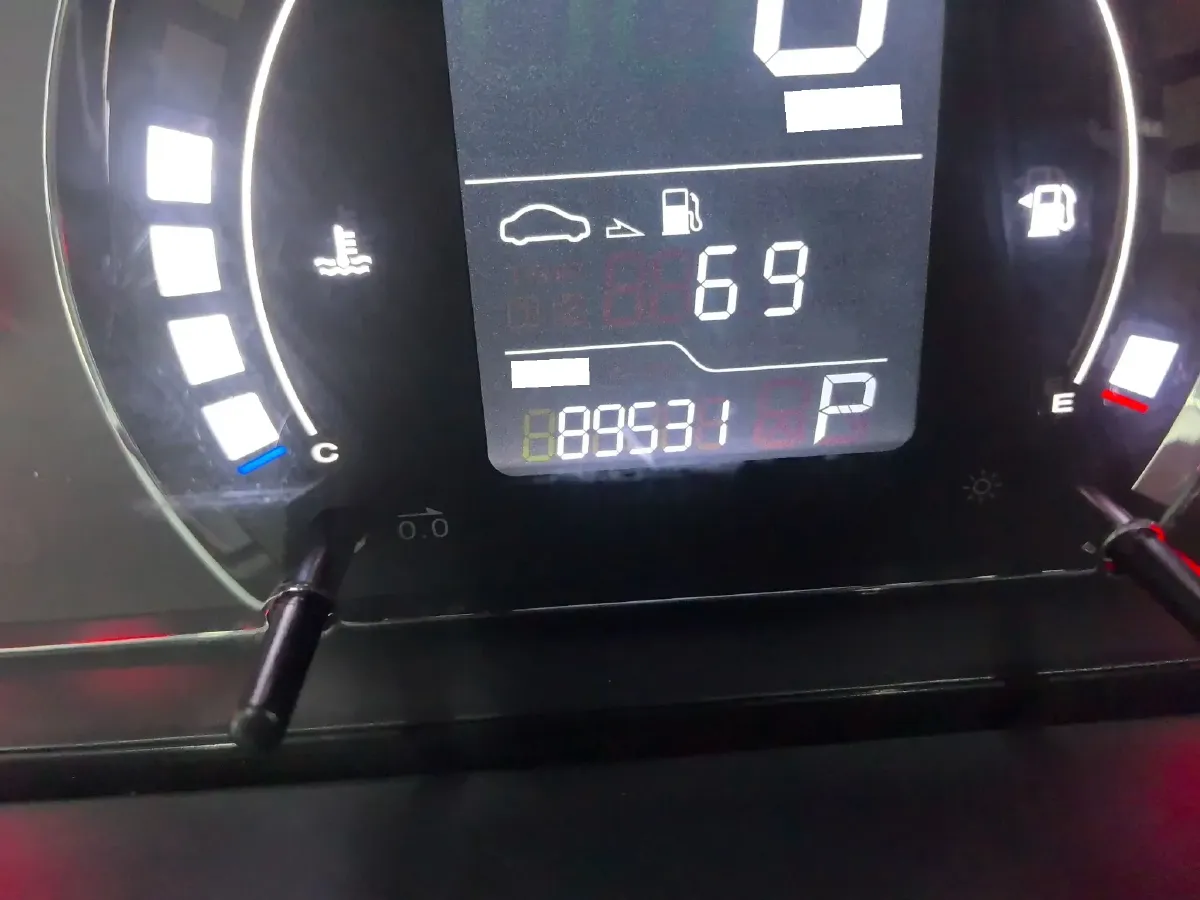 2013 Roewe 350 1.5L 109HP L4 4AT,autocango,china used car exporter,china ev exporter,chinese used car exporter,chinese used ev exporter