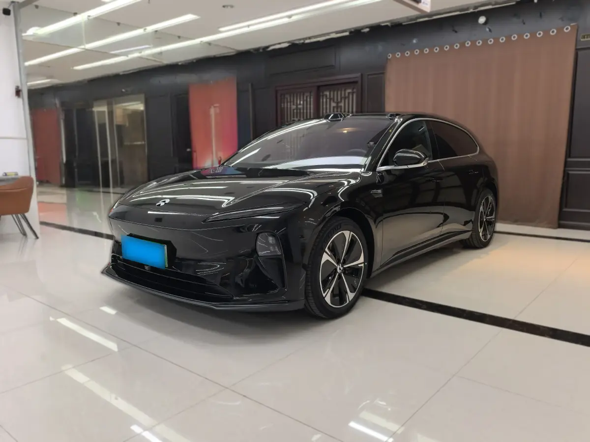 2024 NIO ET5T BEV 75KWH