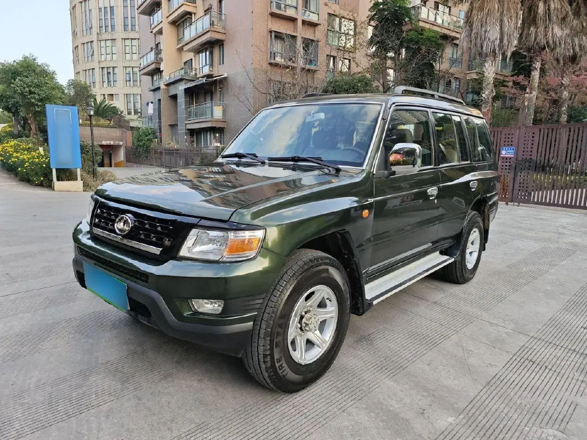 2015 Leopaard Q6 2.4L 147HP L4 5MT