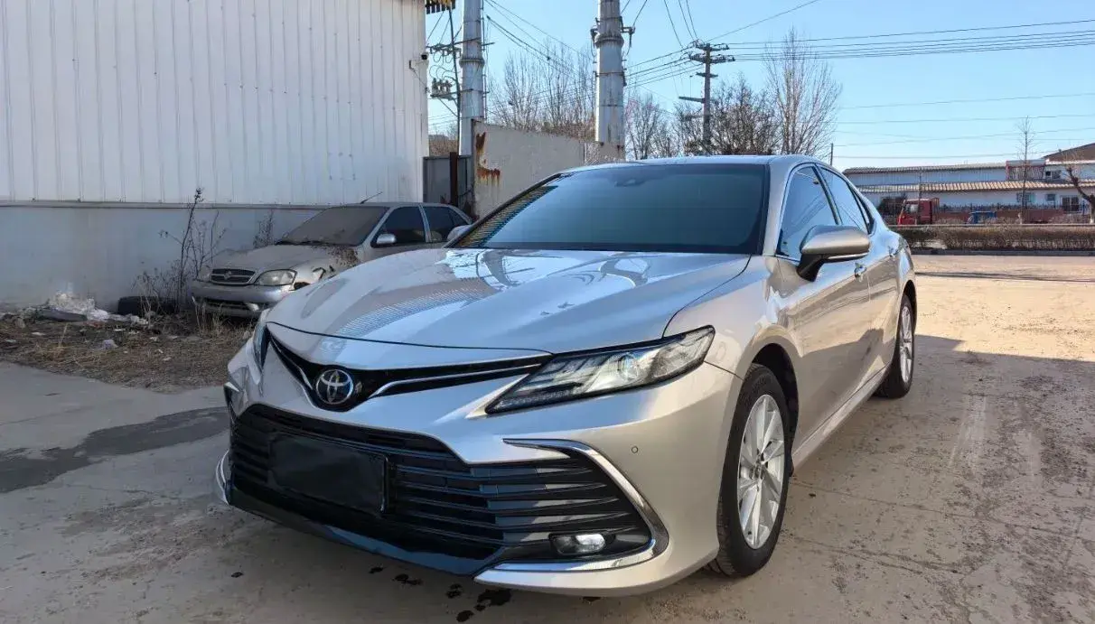 2021 Toyota Camry 2.0L 178HP L4 CVT