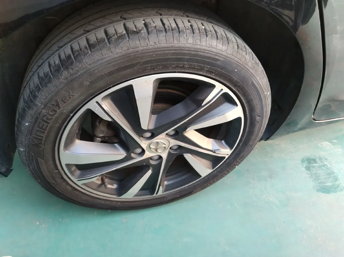 2019 BeiJing Auto U7 1.5T 150HP L4 CVT,autocango,china used car exporter,china ev exporter,chinese used car exporter,chinese used ev exporter