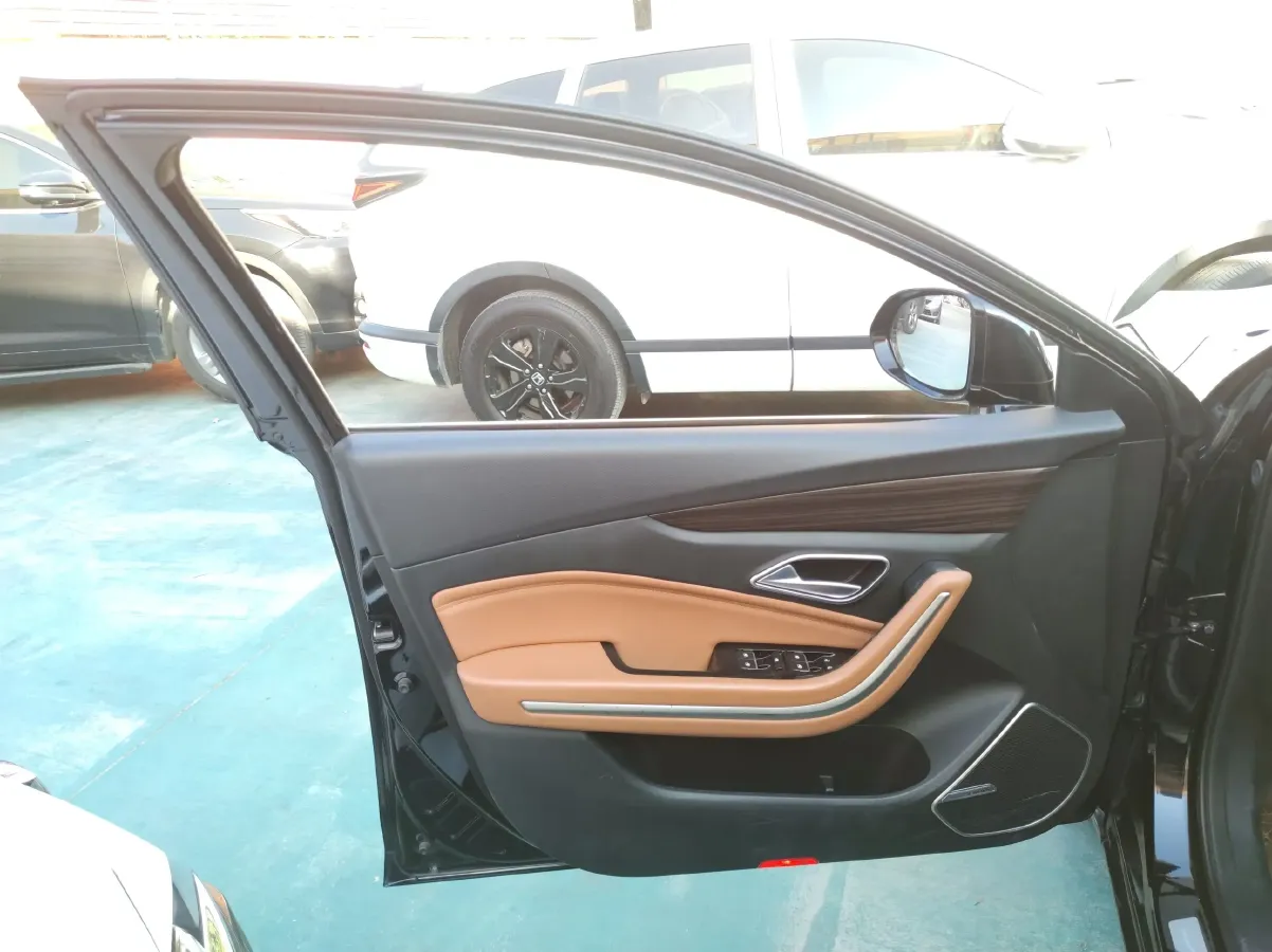 2019 BeiJing Auto U7 1.5T 150HP L4 CVT,autocango,china used car exporter,china ev exporter,chinese used car exporter,chinese used ev exporter