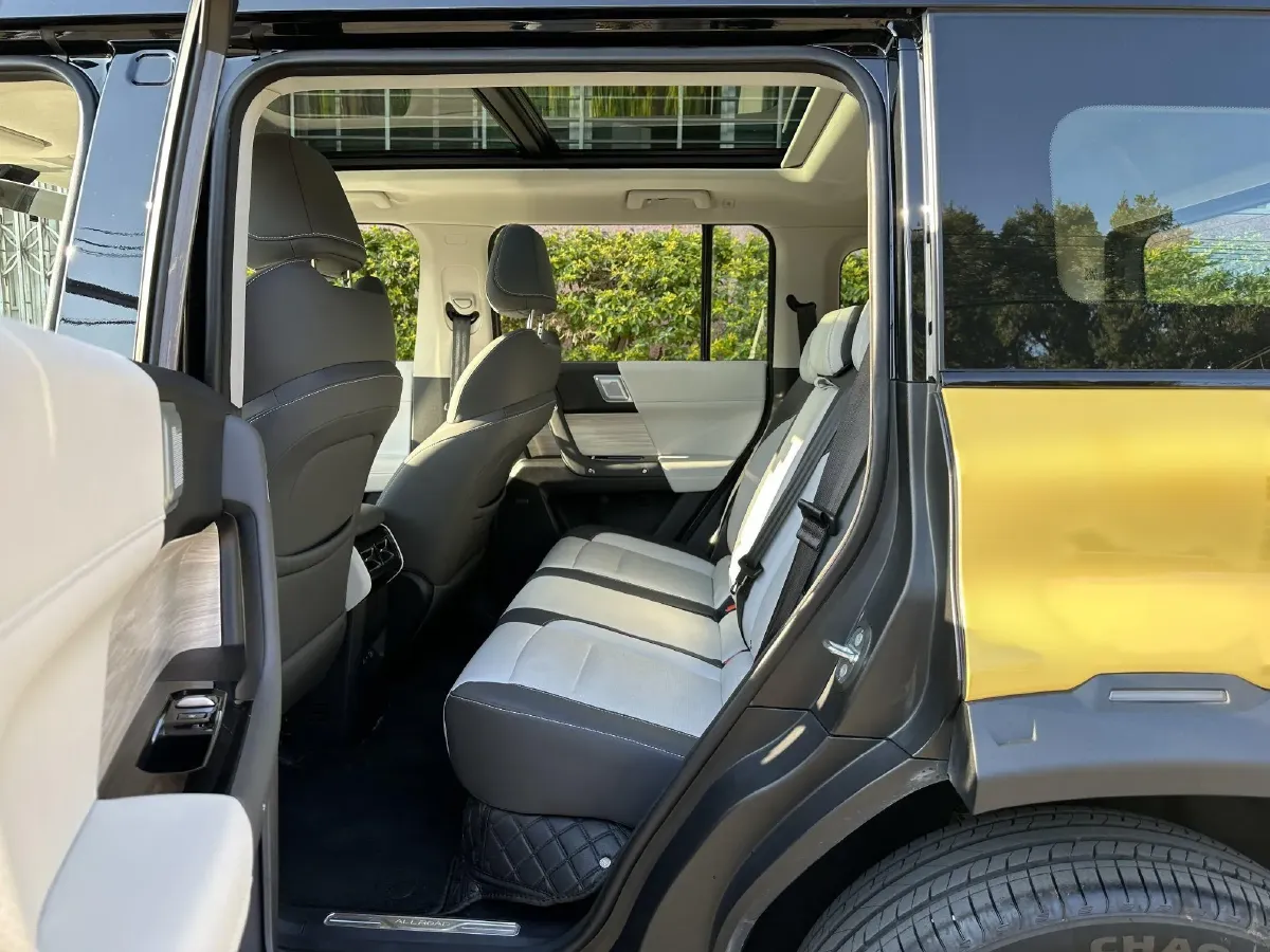 2024 iCAR 03 BEV 65.69KWH,autocango,china used car exporter,china ev exporter,chinese used car exporter,chinese used ev exporter