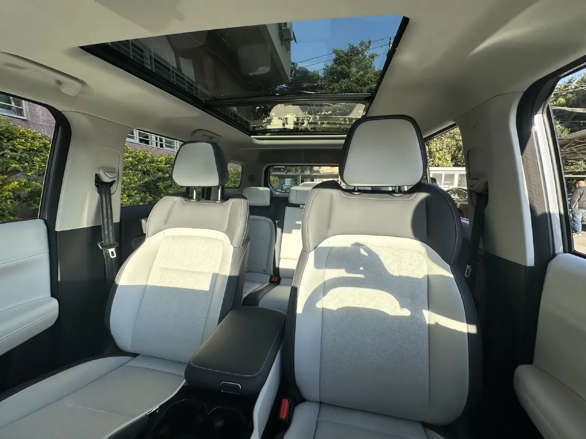 2024 iCAR 03 BEV 65.69KWH,autocango,china used car exporter,china ev exporter,chinese used car exporter,chinese used ev exporter