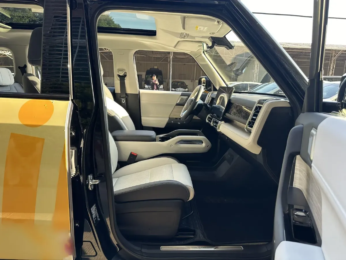 2024 iCAR 03 BEV 65.69KWH,autocango,china used car exporter,china ev exporter,chinese used car exporter,chinese used ev exporter