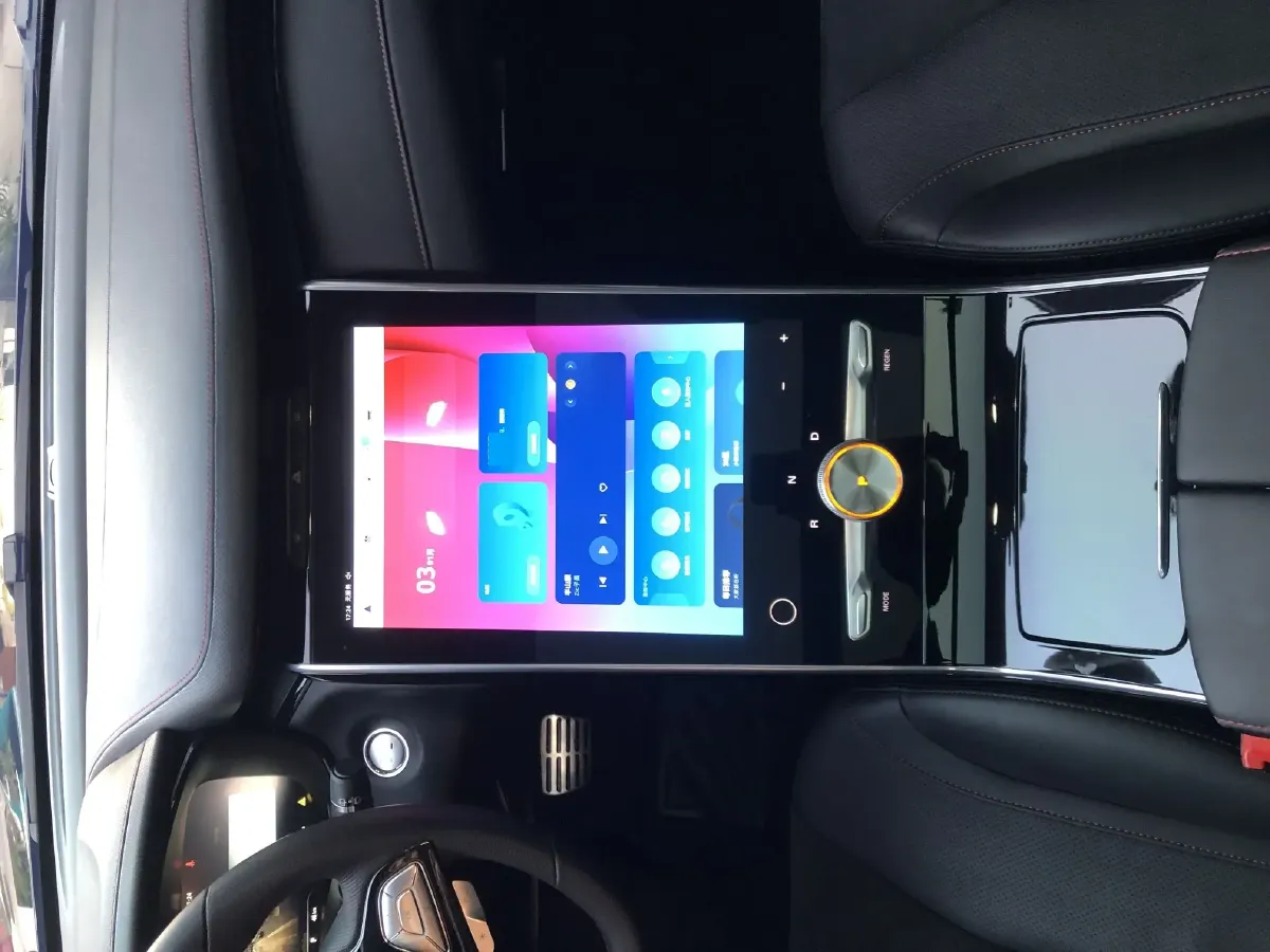 2021 Rising Auto MARVEL R 2AT BEV 69.9KWH,autocango,china used car exporter,china ev exporter,chinese used car exporter,chinese used ev exporter