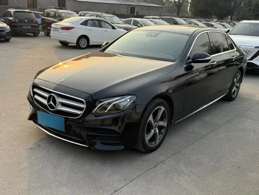 2017 Mercedes-Benz E Class 2.0T 184HP L4 9AT
