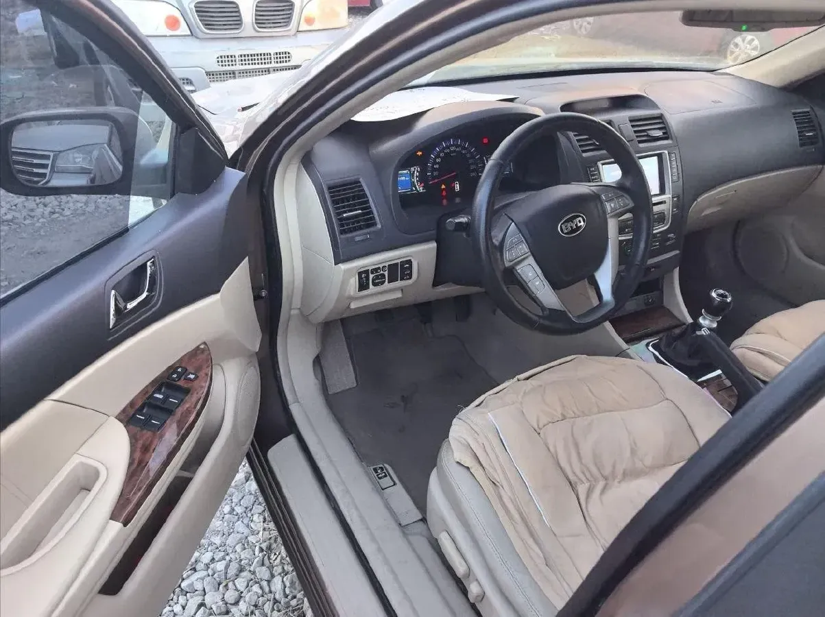 2012 BYD G6 1.5T 154HP L4 6MT,autocango,china used car exporter,china ev exporter,chinese used car exporter,chinese used ev exporter