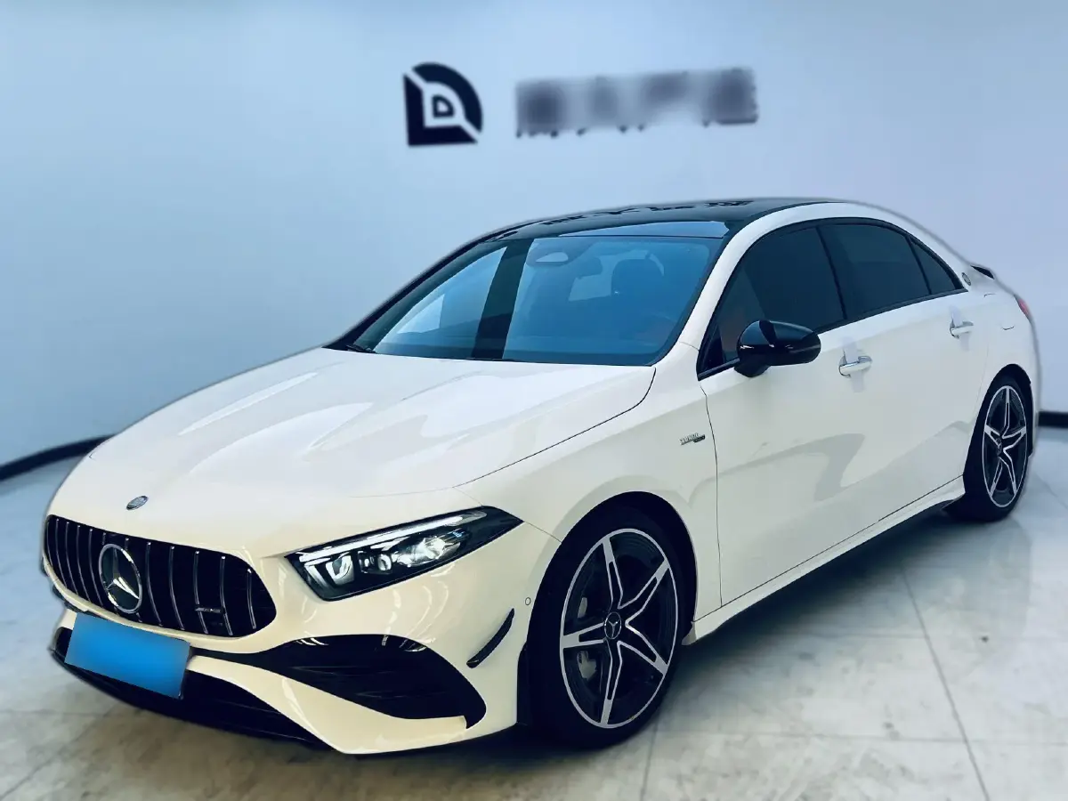 2024 Mercedes-Benz A AMG 2.0T 306HP L4 8DCT