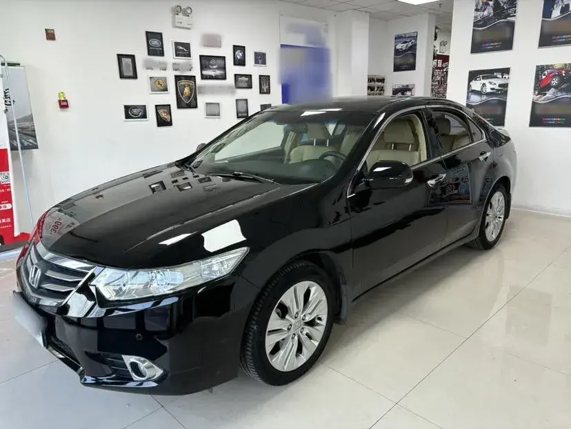 2013 Honda Spirior 2.4L 201HP L4 5AT
