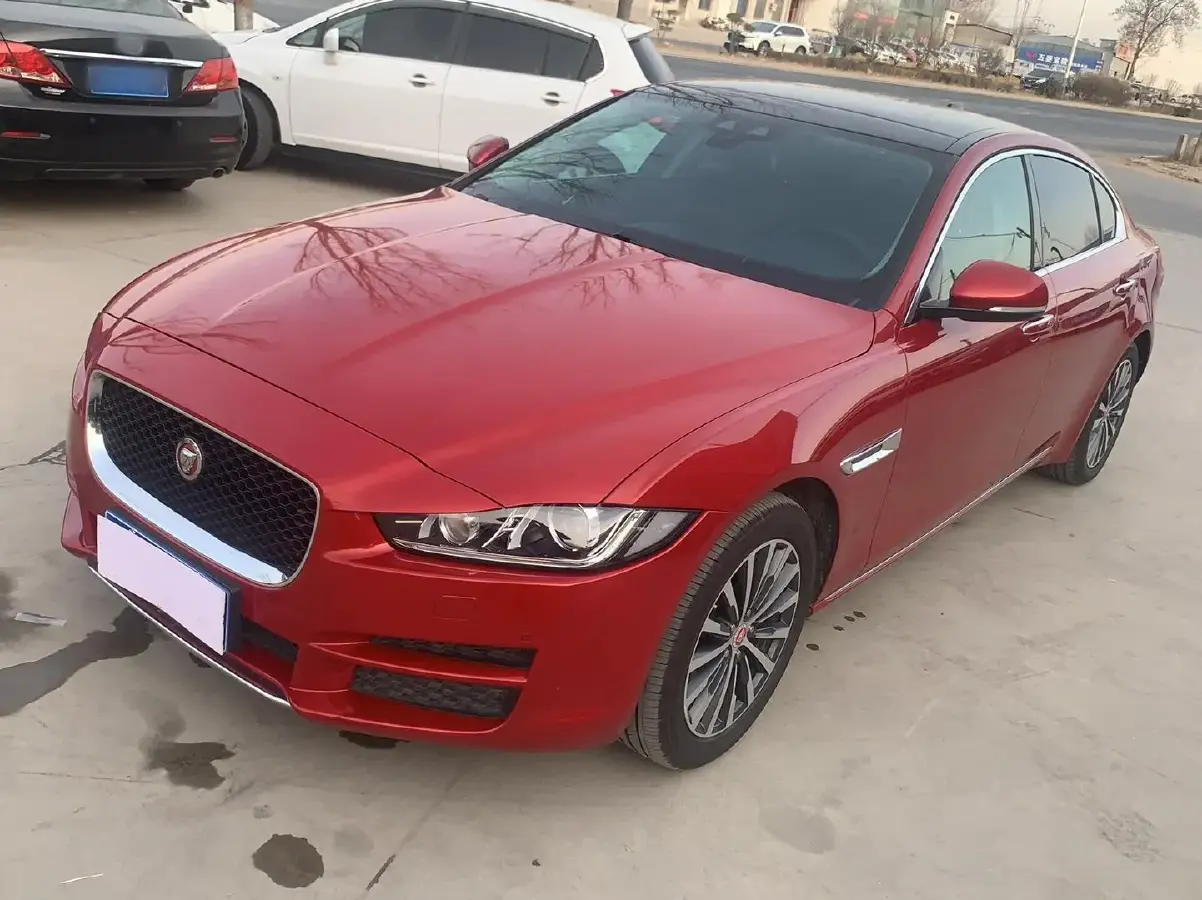 2019 Jaguar XEL 2.0T 200HP L4 8AT