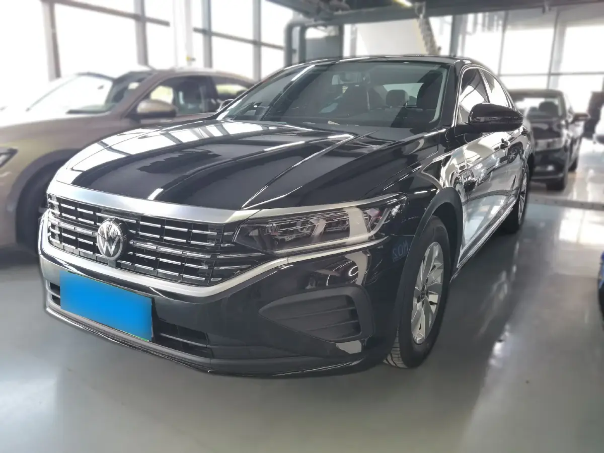2024 Volkswagen Passat 1.4T 150HP L4 7DCT