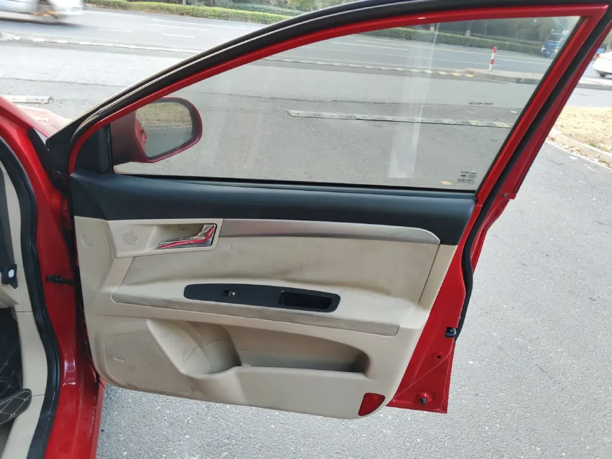 2013 Roewe 350 1.5L 109HP L4 4AT,autocango,china used car exporter,china ev exporter,chinese used car exporter,chinese used ev exporter